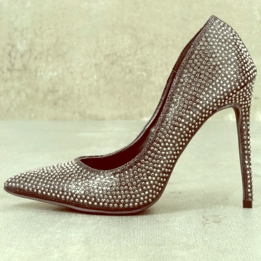 Black rhinestone pumps worn once!!
